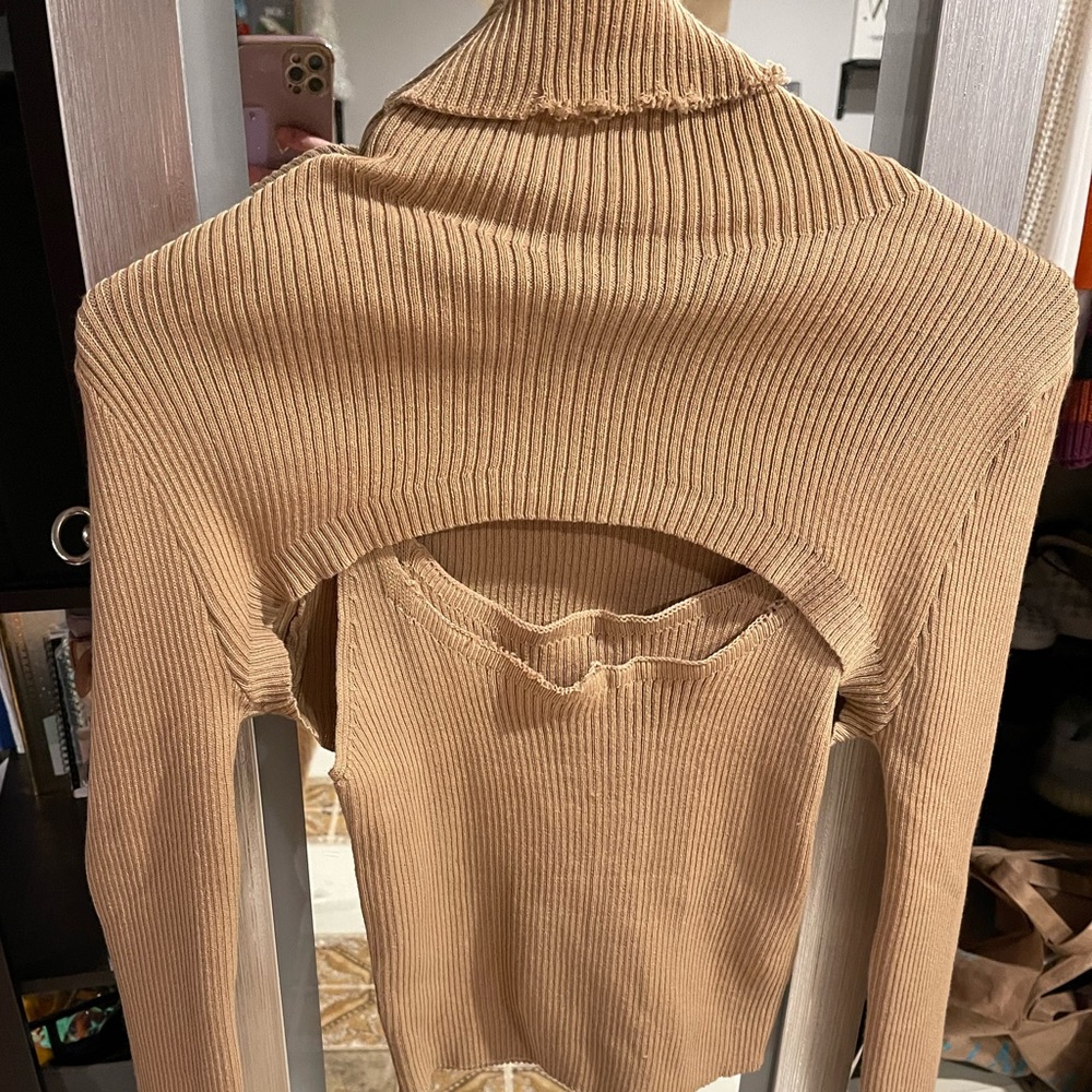 Turtle neck tank!